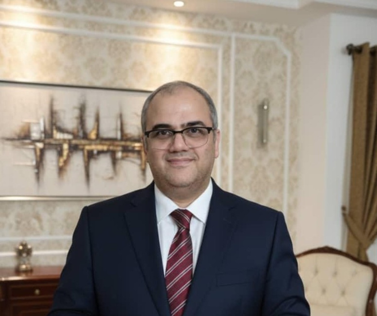 Portrait of Dr. Mohamad Khalaf